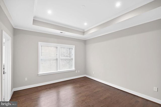 6506 CHESTERFIELD AVE, Mclean, VA 22101