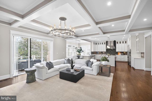 6506 CHESTERFIELD AVE, Mclean, VA 22101