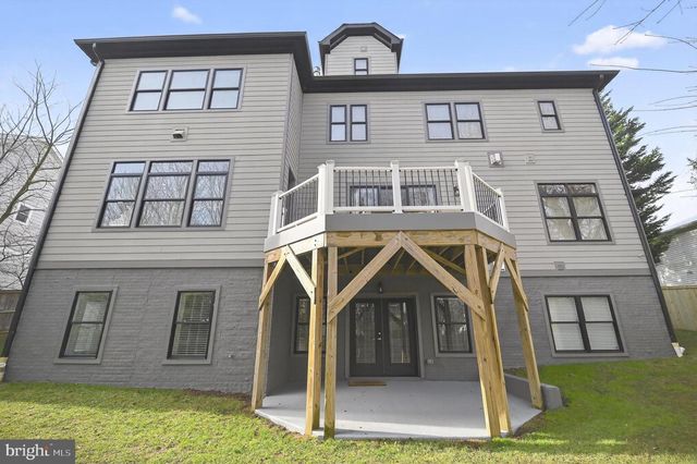 6506 CHESTERFIELD AVE, Mclean, VA 22101