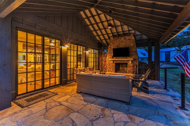 60 Castaway Cove Lane, Eclectic, AL 36024