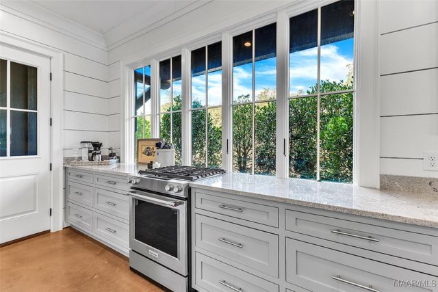 60 Castaway Cove Lane, Eclectic, AL 36024