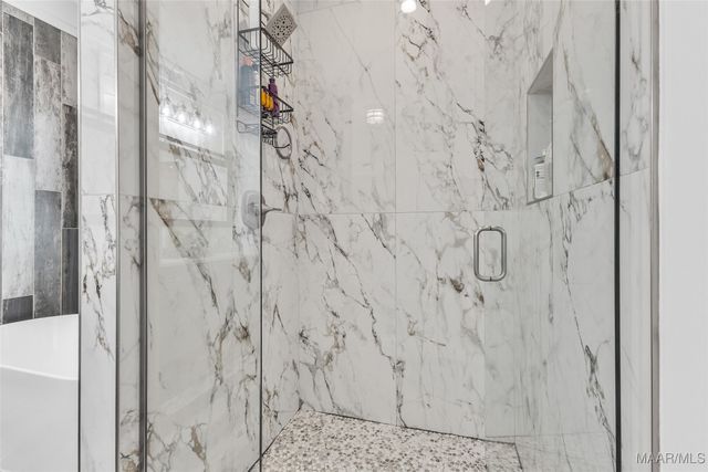 60 Castaway Cove Lane, Eclectic, AL 36024