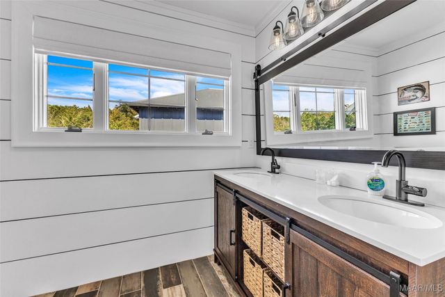 60 Castaway Cove Lane, Eclectic, AL 36024