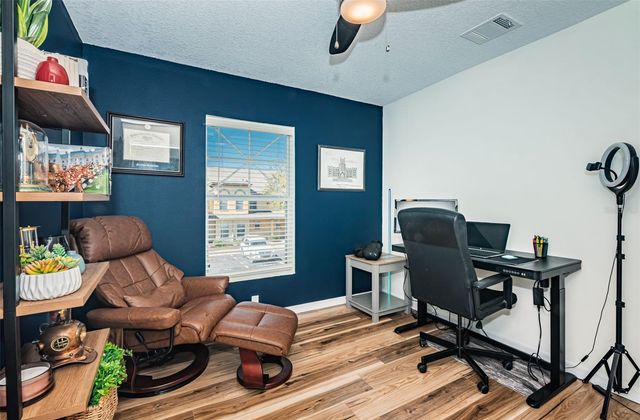 3876 ISLAND WAY, St Petersburg, FL 33705