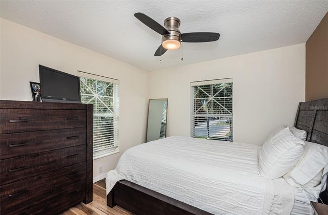 3876 ISLAND WAY, St Petersburg, FL 33705