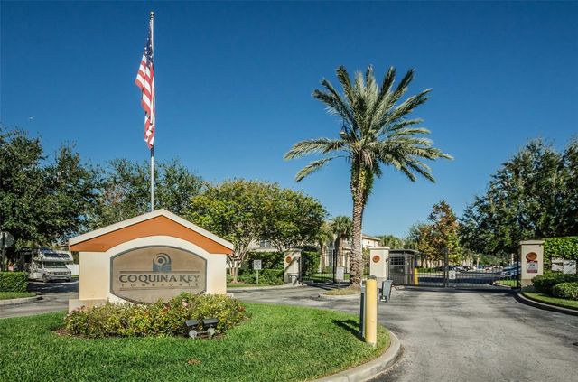 3876 ISLAND WAY, St Petersburg, FL 33705