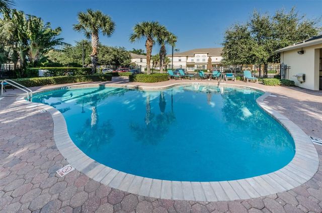 3876 ISLAND WAY, St Petersburg, FL 33705