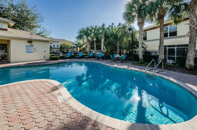 3876 ISLAND WAY, St Petersburg, FL 33705