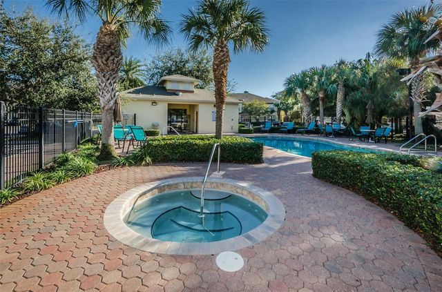 3876 ISLAND WAY, St Petersburg, FL 33705