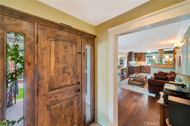 720 S Parton, Santa Ana, CA 92701