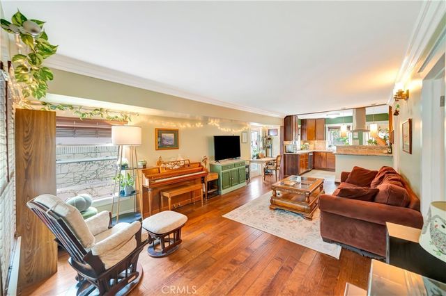 720 S Parton, Santa Ana, CA 92701