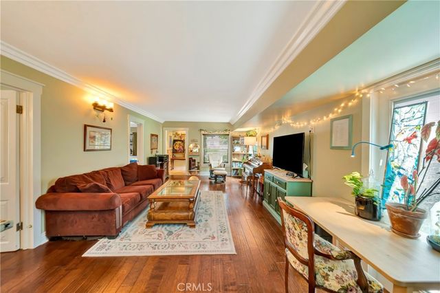 720 S Parton, Santa Ana, CA 92701