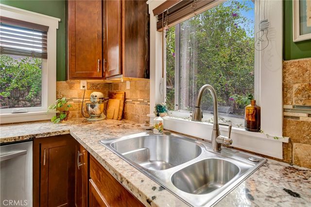 720 S Parton, Santa Ana, CA 92701