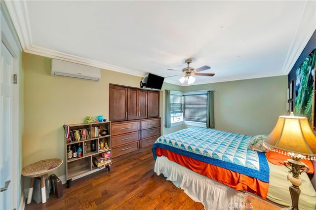 720 S Parton, Santa Ana, CA 92701