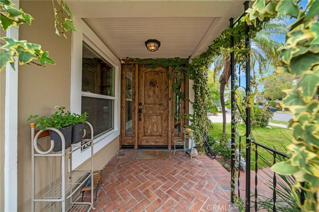 720 S Parton, Santa Ana, CA 92701