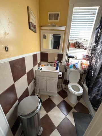 1200 MYRTLE AVE, Baltimore, MD 21217