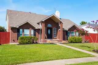8117 Trail Lake Drive, Rowlett, TX 75088