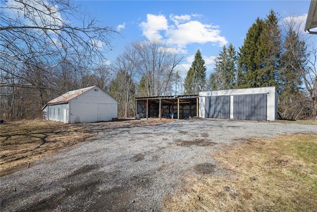 2459 Hillsville Road, Mahoning Twp, PA 16116