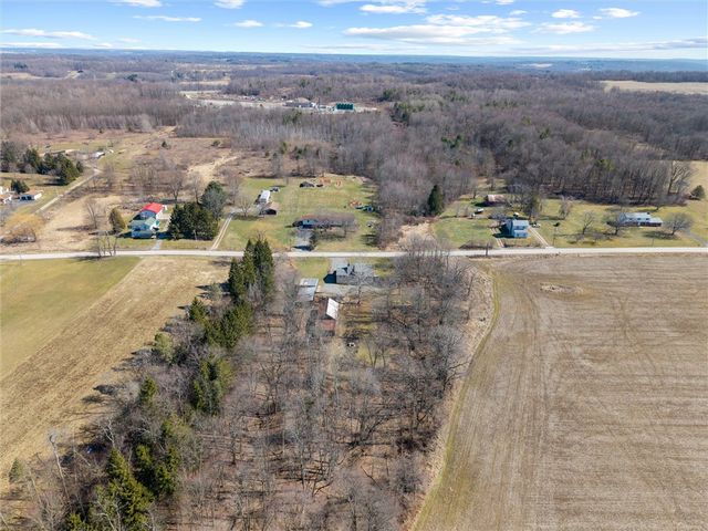 2459 Hillsville Road, Mahoning Twp, PA 16116