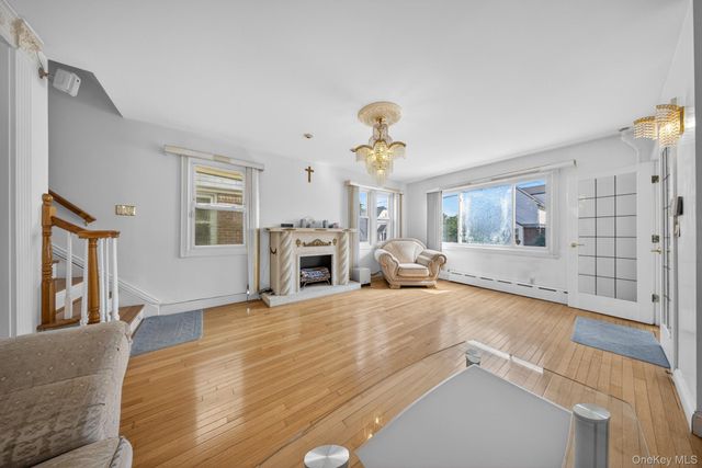 90-06 210th Place, Queens Village, NY 11428