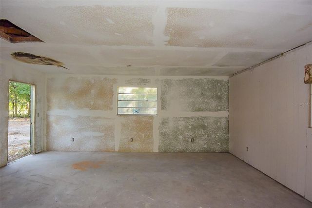 343 LINCOLN AVENUE, Brooksville, FL 34604