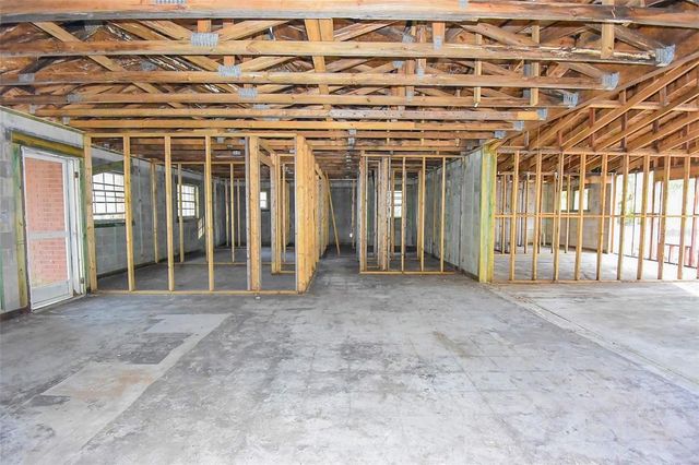 343 LINCOLN AVENUE, Brooksville, FL 34604