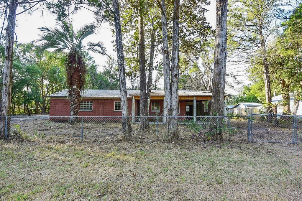 343 LINCOLN AVENUE, Brooksville, FL 34604