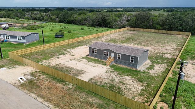 161 Azalea CT, Dale, TX 78616