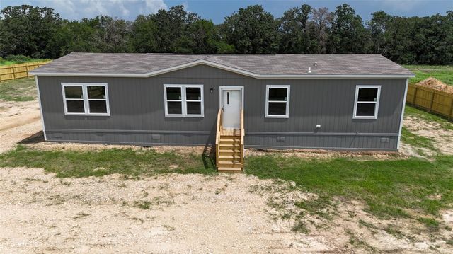 161 Azalea CT, Dale, TX 78616