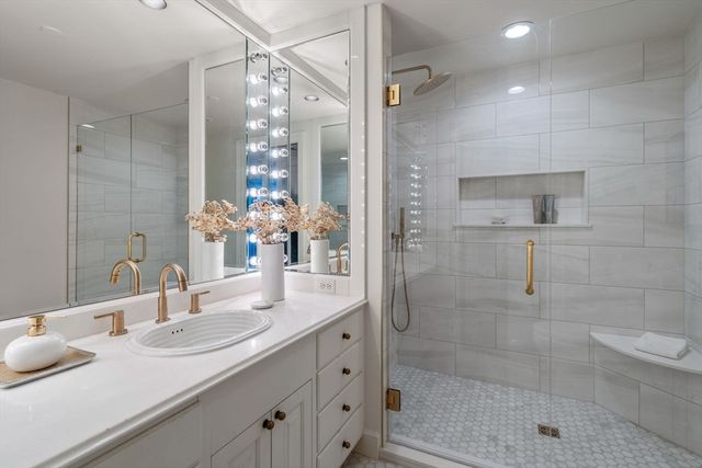 2 Commonwealth Ave 12B, Boston, MA 02116