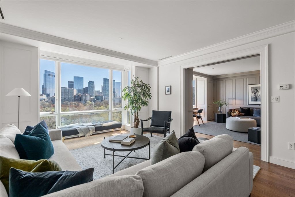 2 Commonwealth Ave 12B, Boston, MA 02116