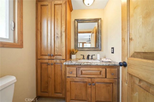 26210 Circle Drive, Lake Arrowhead, CA 92352