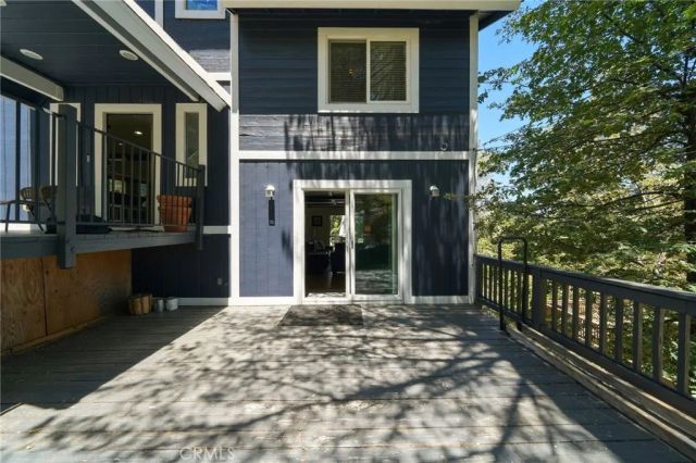 26210 Circle Drive, Lake Arrowhead, CA 92352