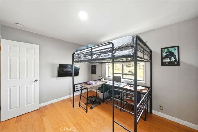 26210 Circle Drive, Lake Arrowhead, CA 92352