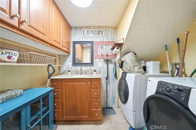 26210 Circle Drive, Lake Arrowhead, CA 92352
