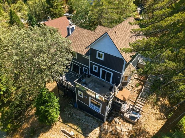 26210 Circle Drive, Lake Arrowhead, CA 92352