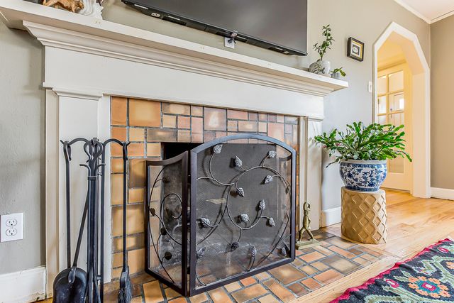 1605 E Stadium Boulevard, Ann Arbor, MI 48104