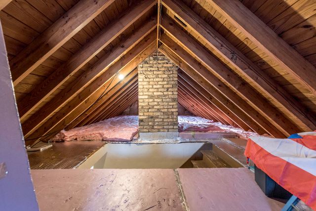 1605 E Stadium Boulevard, Ann Arbor, MI 48104