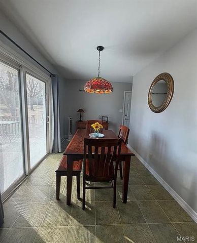 210 Aldergate Street, Farmington, MO 63640