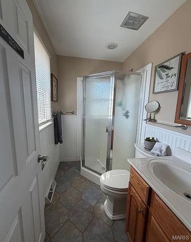 210 Aldergate Street, Farmington, MO 63640