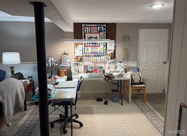 210 Aldergate Street, Farmington, MO 63640