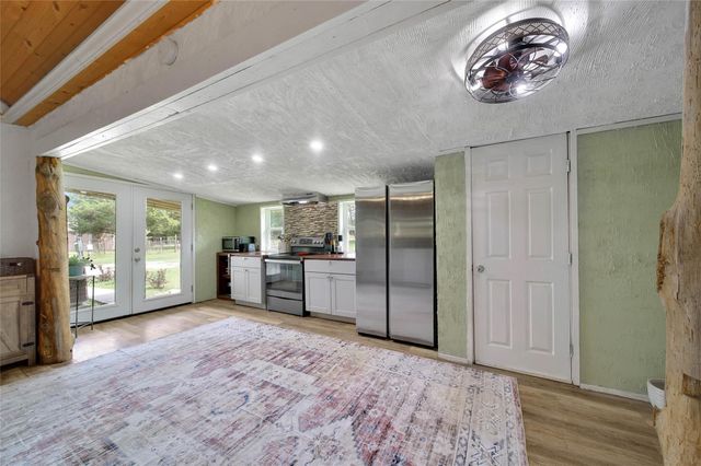 9 Wood Forest Drive, New Waverly, TX 77358