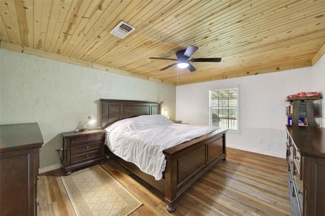 9 Wood Forest Drive, New Waverly, TX 77358