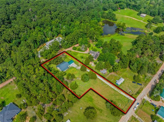 9 Wood Forest Drive, New Waverly, TX 77358