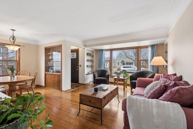 5620 21st Avenue S, Minneapolis, MN 55417