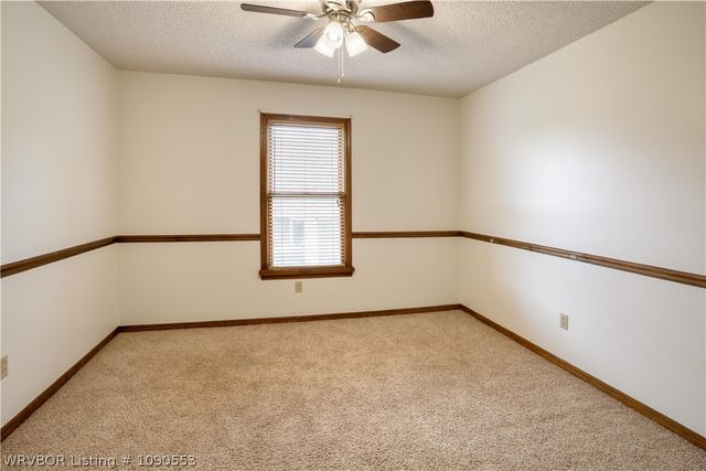 2700 S 87th Drive, Fort Smith, AR 72903