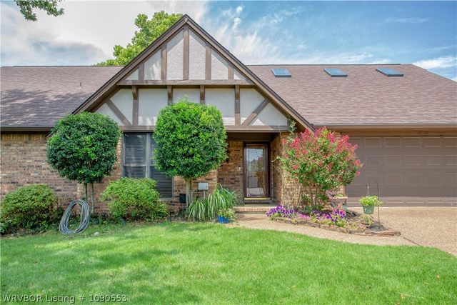 2700 S 87th Drive, Fort Smith, AR 72903