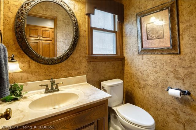 2700 S 87th Drive, Fort Smith, AR 72903