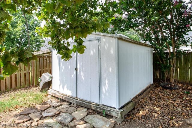 2700 S 87th Drive, Fort Smith, AR 72903