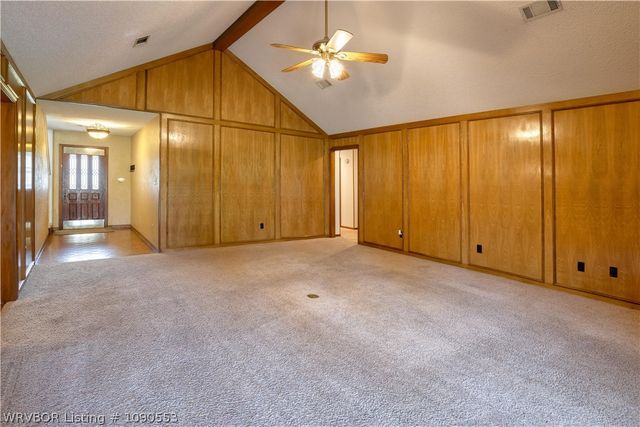 2700 S 87th Drive, Fort Smith, AR 72903